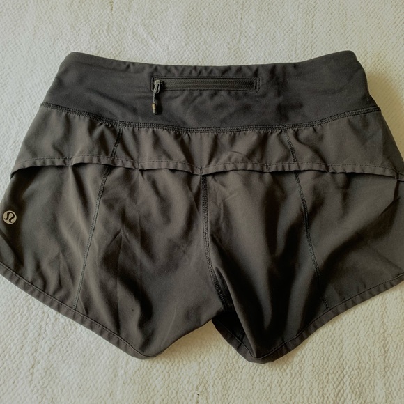 lululemon athletica Pants - LULULEMON 2 black short